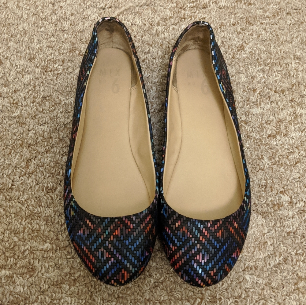 Multicolored flats